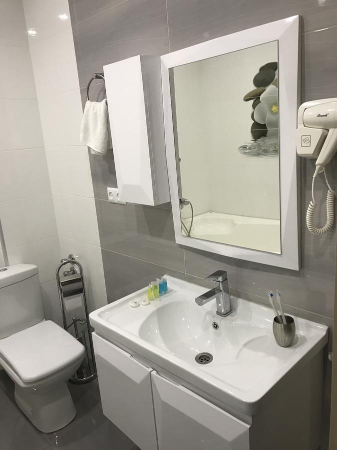 Hotel Marseille バトゥーミ エクステリア 写真