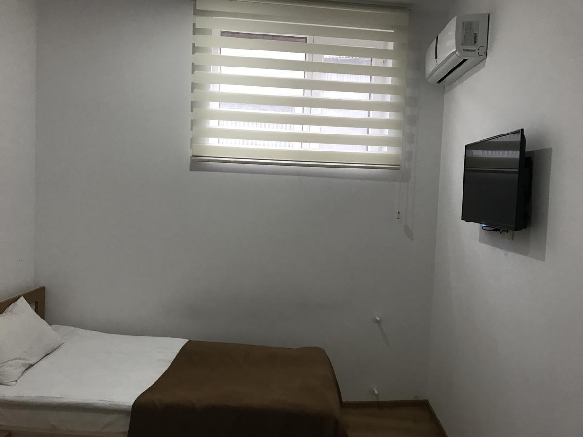 Hotel Marseille バトゥーミ エクステリア 写真
